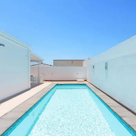 Family By * プエルト・デル・カルメン