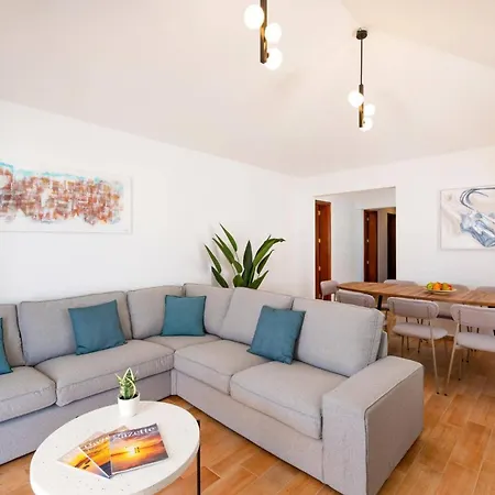 Family By * プエルト・デル・カルメン